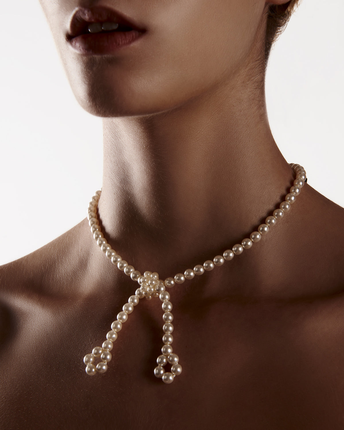 Bracli Destinos jewel ivory